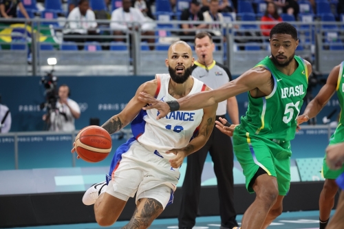 jo-paris-2024-basket-masculin-lille-27-07-2024-photo-laurent-sanson-16