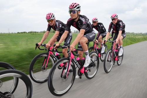 van-rysel-roubaix-4JDK-avant-course-13-05-2024-photo-laurent-sanson-82